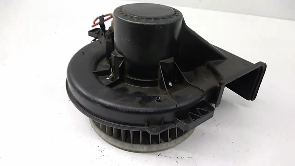 Ventilator habitaclu SKODA FABIA (6Y2) [ 1999 - 2008 ] OEM 6Q1819015