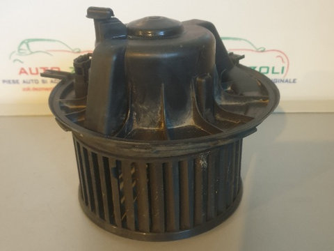 Ventilator habitaclu Vw Caddy an 2007 cod 1K1819015C