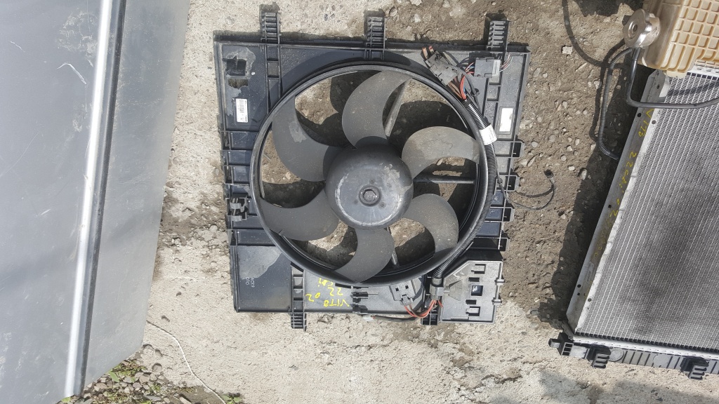 Ventilator racire motor Mercedes Vito 2.2cdi 2000