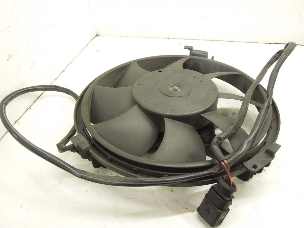 Ventilator racire Volkswagen Passat 1.9 TDI 2002 c