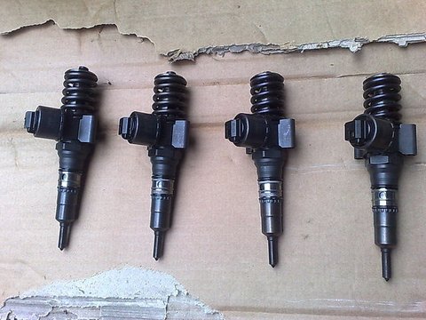 Vindem Injectoare Cod 038130073j 1 9 Tdi Ajm 116 Cai Audi A6