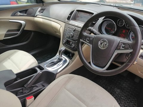 Volan + airbag si comenzi volan culoare maro Opel Insignia 2010