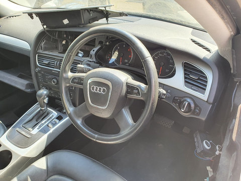 Volan Audi A4 B8 perfecta stare
