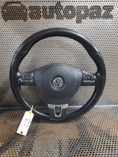 Volan complet cu comenzi VW Golf 6 2010