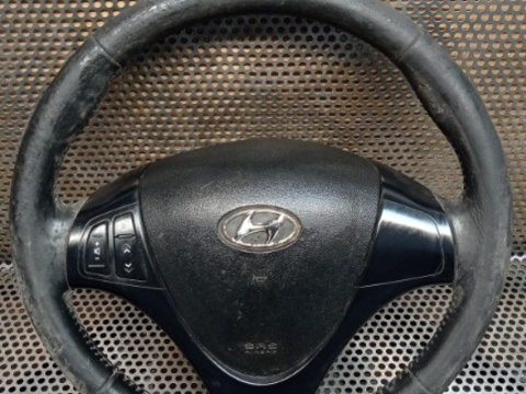 Volan cu airbag si comenzi Hyundai i30 2008