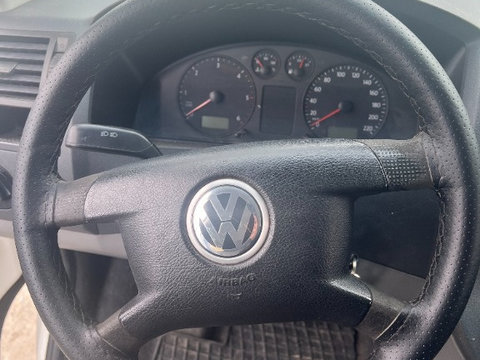 Volan cu airbag VW T5 din 2006 2.5 AXD