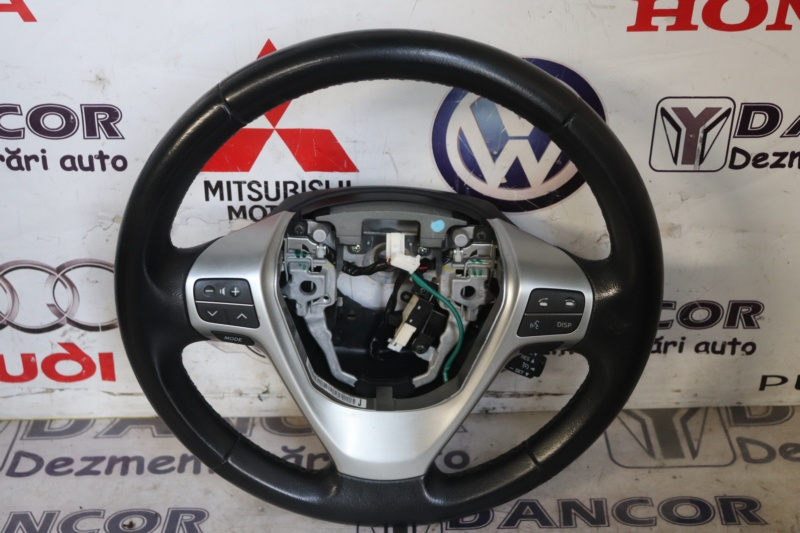 VOLAN CU COMENZI TOYOTA AVENSIS 2012 45100-05750-A