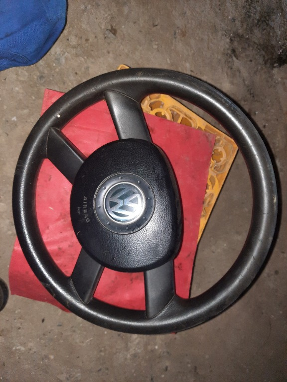 Volan in 4 spite cu airbag 6q0419091l Volkswagen V
