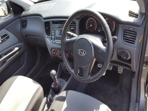 Volan Kia Rio 2011 Hatchback 1.5 D