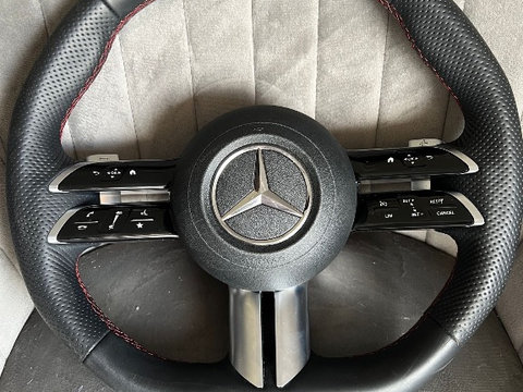 Volan nou cu padele Mercedes AMG 2023