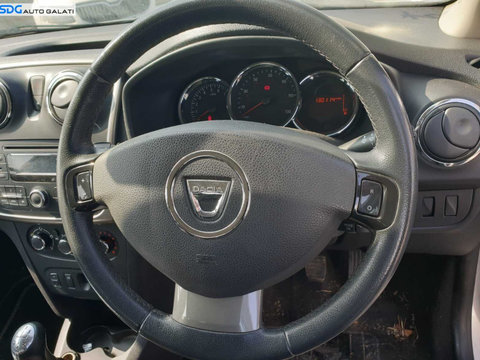 Volan Piele 3 Spite cu Comenzi Fara Airbag Dacia Logan 2 2012 - 2016 Cod 484006206R 484006206 [C4569]