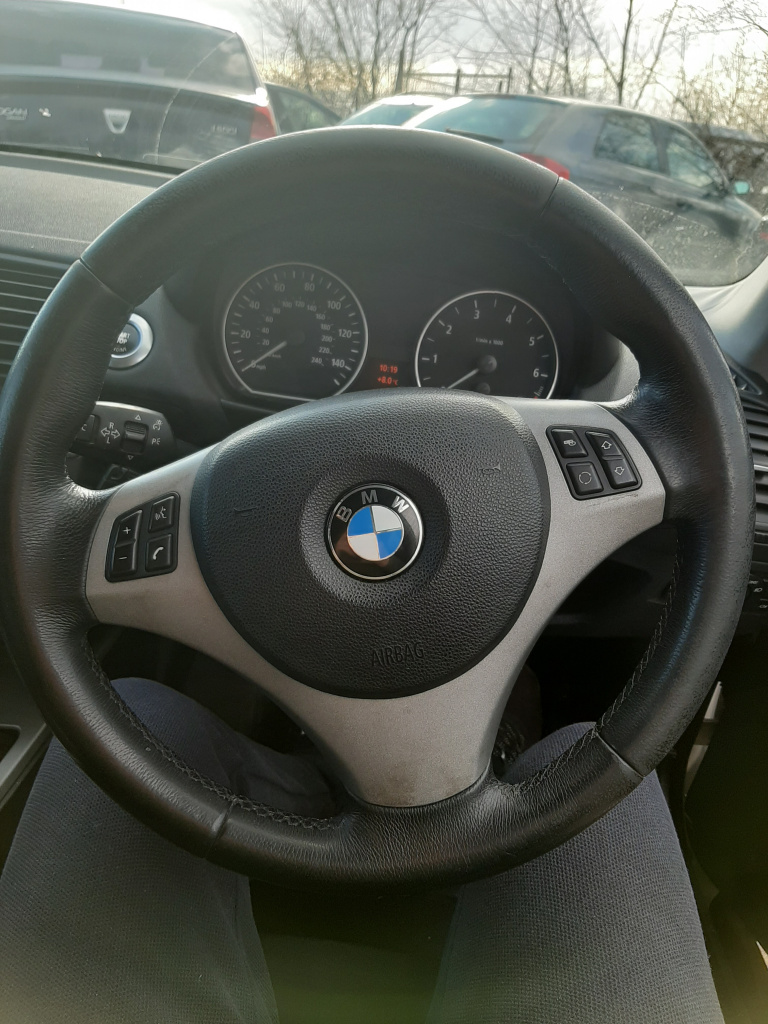 Volan piele cu comenzi bmw e87