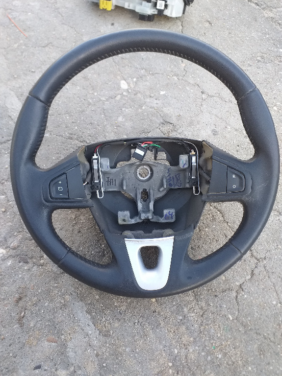 Volan piele cu comenzi Renault Megane 3 III cod : 484306291R