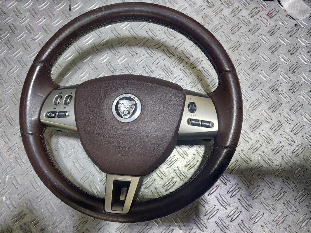 Volan piele cu padele comenzi si airbag in 3 spite