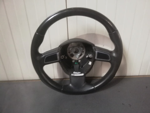 Volan piele perforata Audi A5 8T an 2011 2012 2013 2014