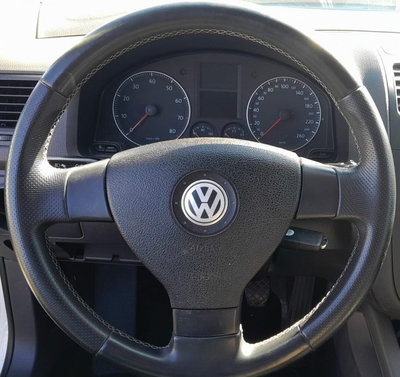 Volan Piele Usoare Urme De Uzura VW GOLF 5, GOLF 5