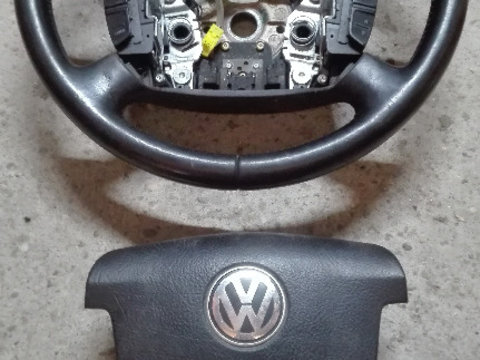 Volan Volkswagen Passat B5.5 cod intern : 00089