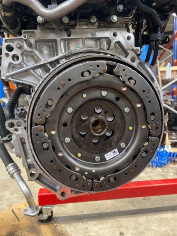 Volanta cutie automata 1.3 TCE Nissan Qashqai an 2016 - 2020 cod 123101804R