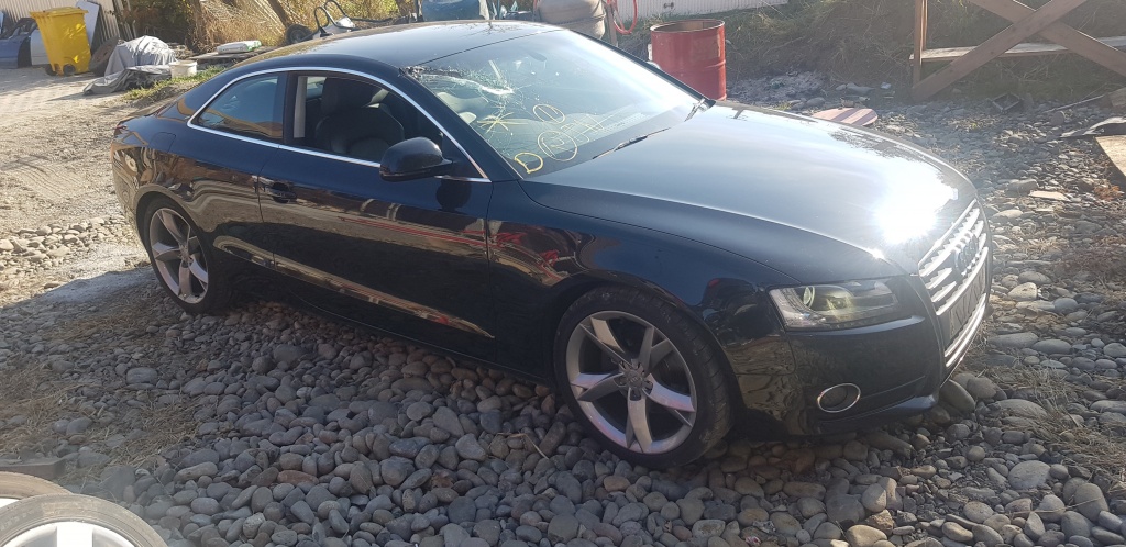 Volanta cutie automata Audi A5 2.7tdi 14