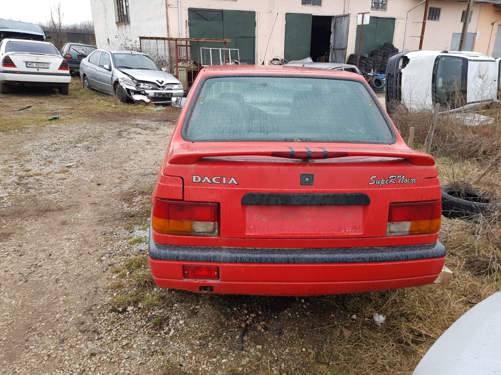 Volanta Dacia Nova 2003 LIMUZINA BENZINA