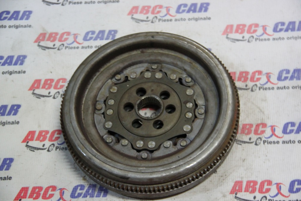 Volanta DSG VW Golf 6 2.0 TDI cod: 03L105266AE 2009-2013