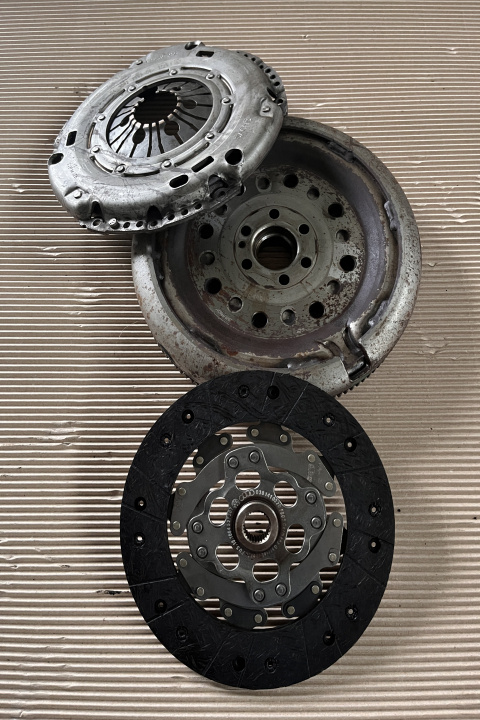 Volanta/Kit ambreiaj (1.9 tdi 5 trepte, ALH ASV AHF) Volkswagen VW Golf 4 [1997 - 2006]