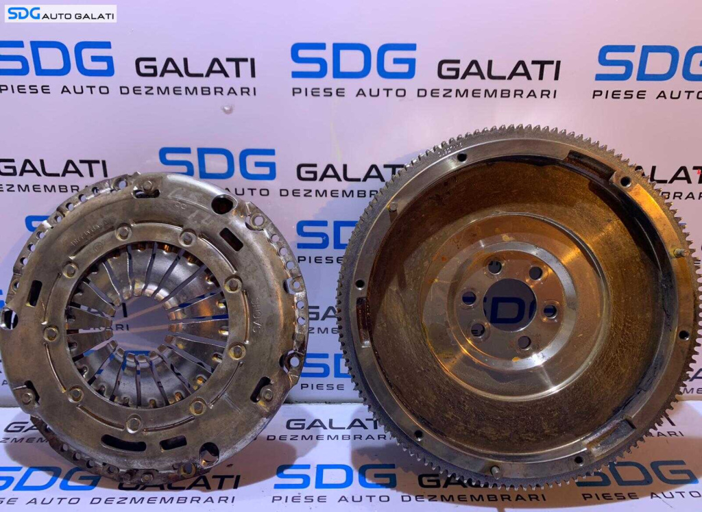 Volanta Masa Simpla cu Placa Presiune VW Golf 5 1.4 TSI BMY BLG CAVD 2004 - 2008 Cod 03C141025H 03C141015H 03C105273B