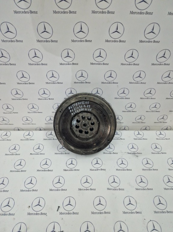 Volanta mercedes A6510305205 A6510301405 A65103041