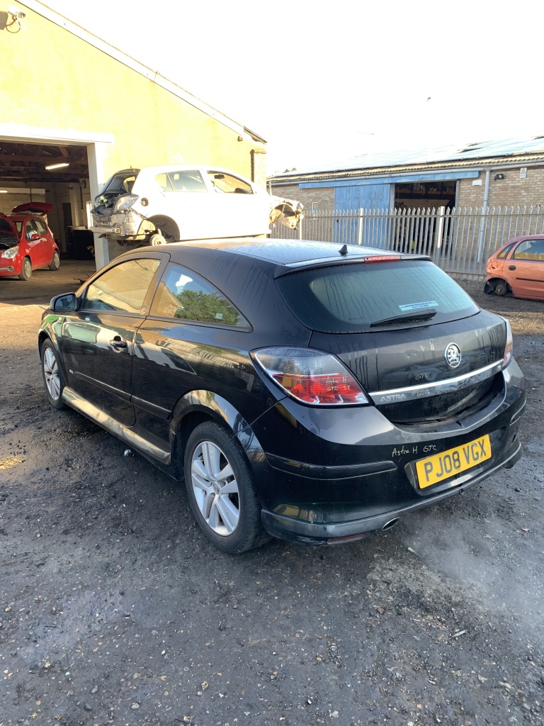 Volanta Opel Astra H 2007 GTC 1.6 Benzin