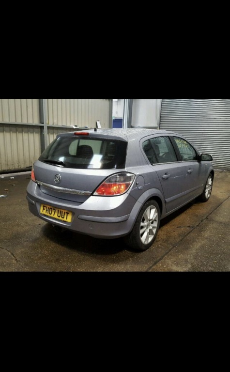 Volanta Opel Astra H 2007 Hatchback 1.9 