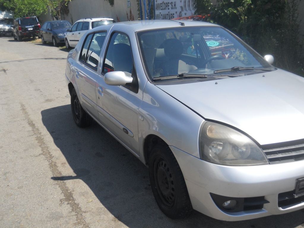 Volanta Renault Clio 2006 sedan 1,5 dci