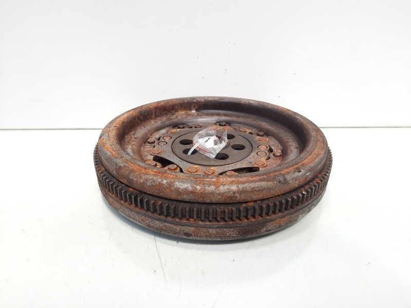 Volanta, Seat Altea XL (5P5, 5P8) 2.0 TDI, CFH, cu
