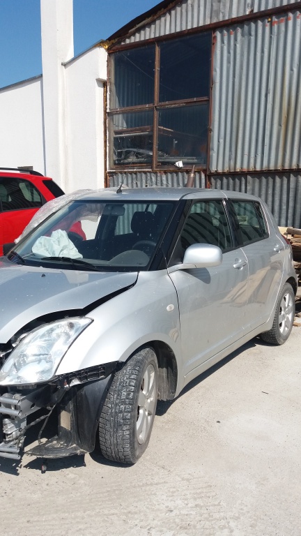 Volanta Suzuki Swift 2009 hatchback 1.3 benzina