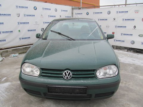 Volkswagen golf 4 din 2002