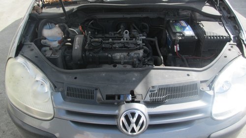 Volkswagen Golf 5 1.4i