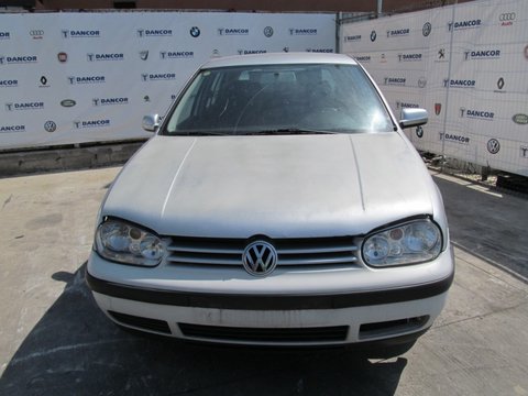 Volkswagen Golf IV din 2001