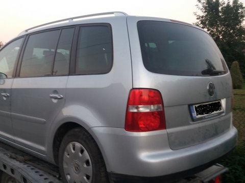VW Touran 2.0 tdi tip BKD 140 CP,2003-2005-2009 Punte spate , factura, garantie