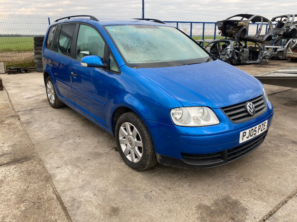 Vw Touran din 2005, motor 1.9 tdi, tip BKC