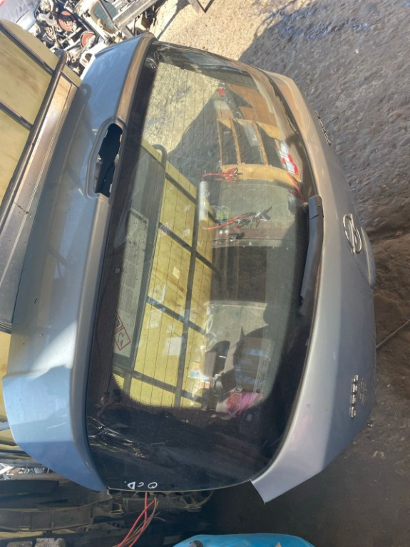 Yala incuietoare haion portbagaj Opel Corsa D 2007